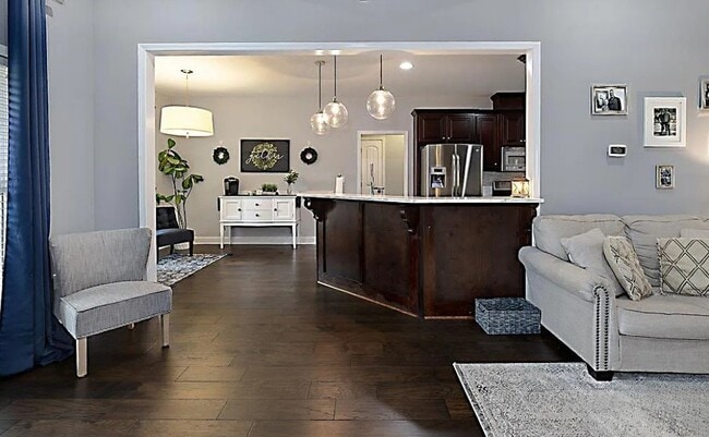 Building Photo - 1537 Magnolia Way