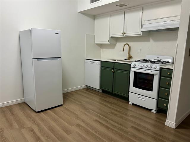Foto del edificio - 15922 Stillwood St