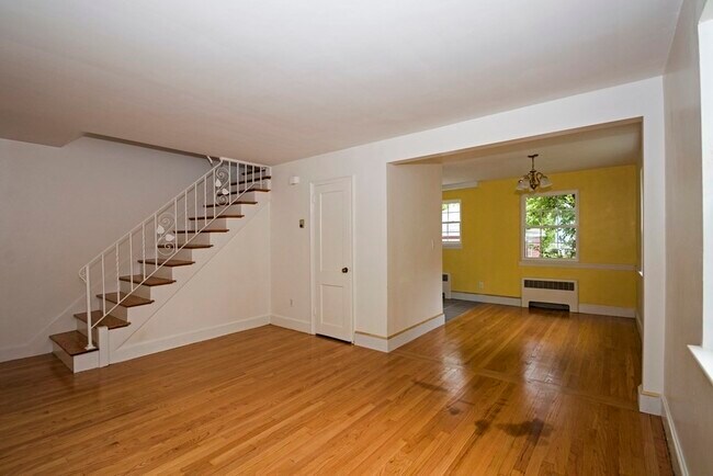 Building Photo - 769 VFW Parkway