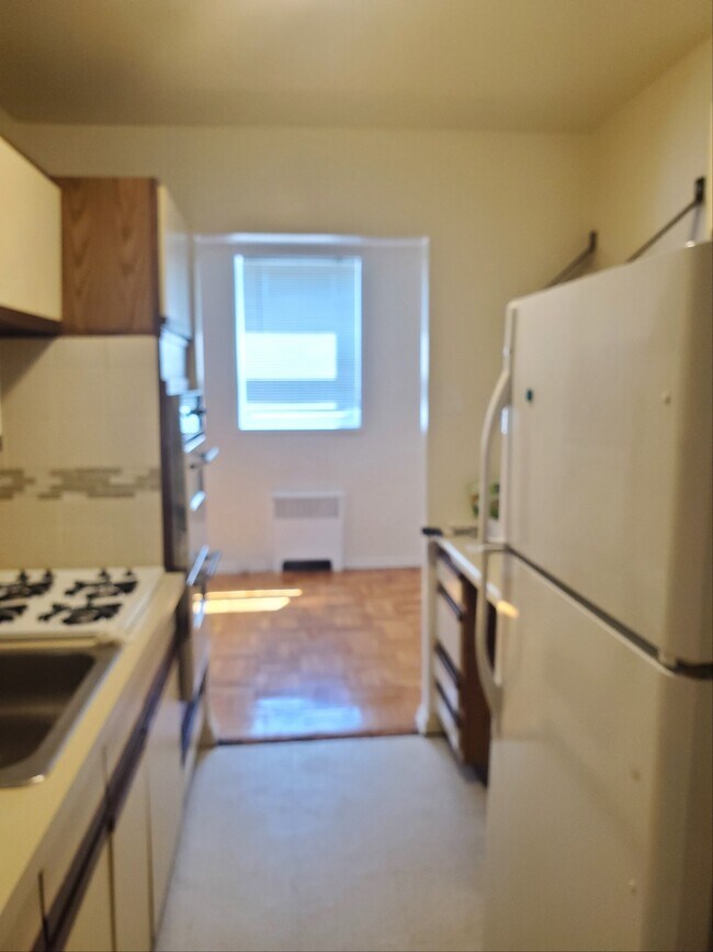 Building Photo - 2160 Center Avenue Apt #1-O, Fort Lee, NJ ...