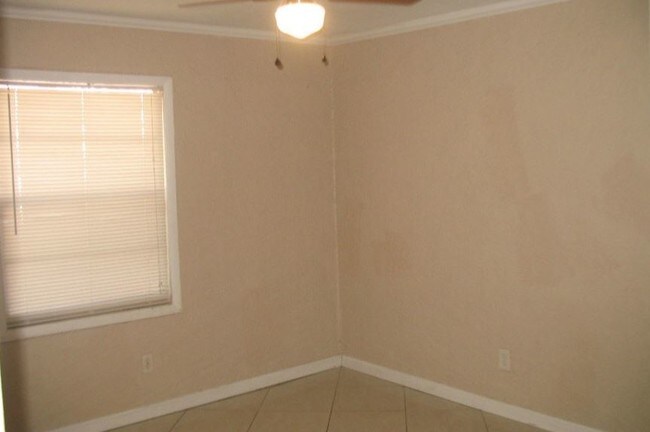 Foto del edificio - 419 Grapefruit Ave
