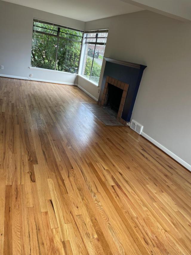 Building Photo - 0 bedroom in Seattle WA 98122
