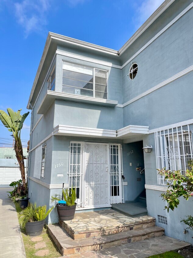Foto principal - 1150 S Cochran Ave