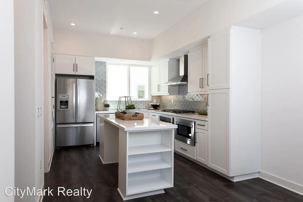 2059 5th Ave