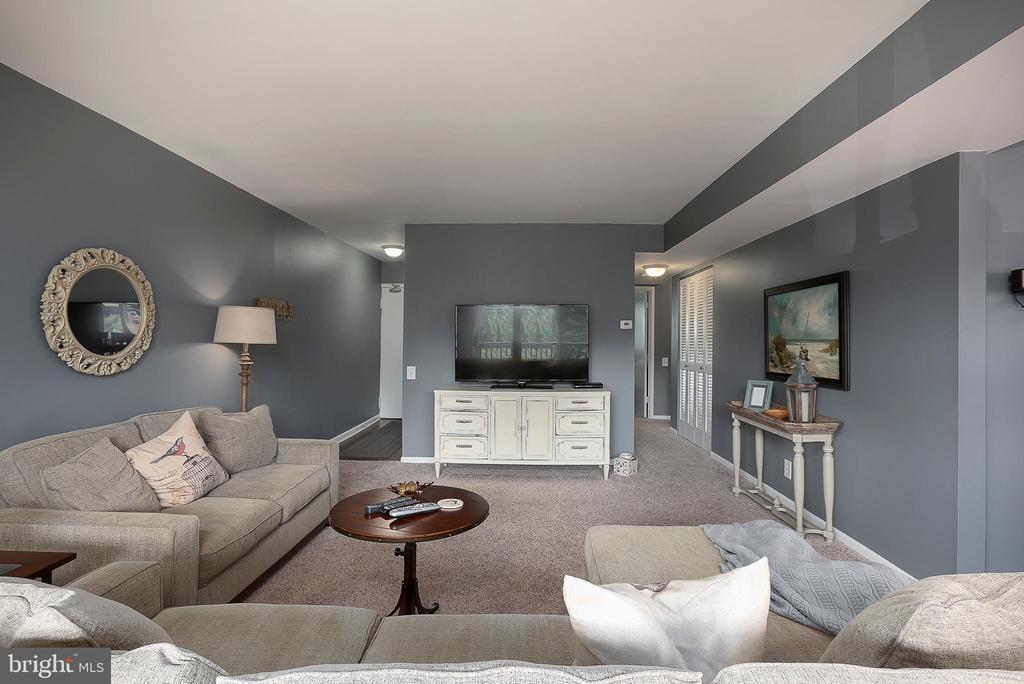 Foto principal - 789C Fairview Ave