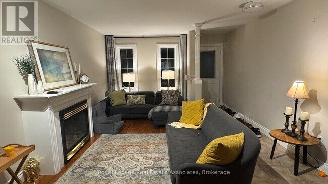 Building Photo - 3214 Ridgeleigh Heights