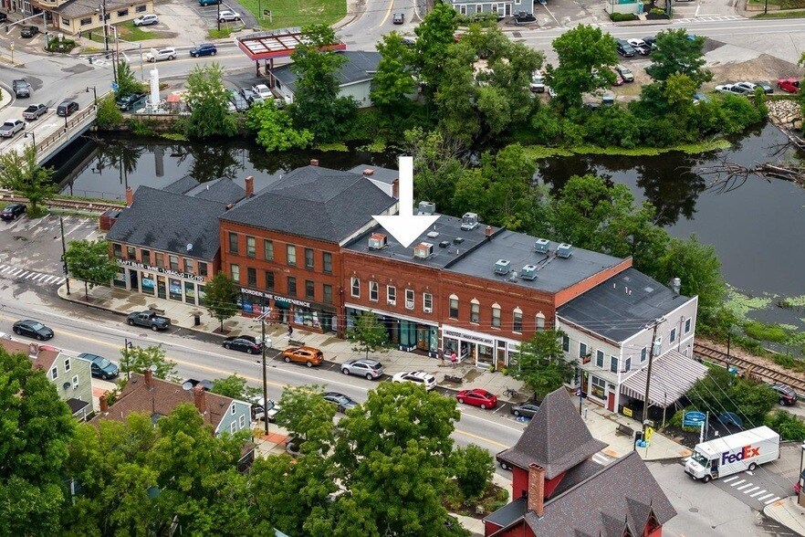 Primary Photo - 32 Market St