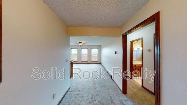 Building Photo - 18825 Spring Valley Rd