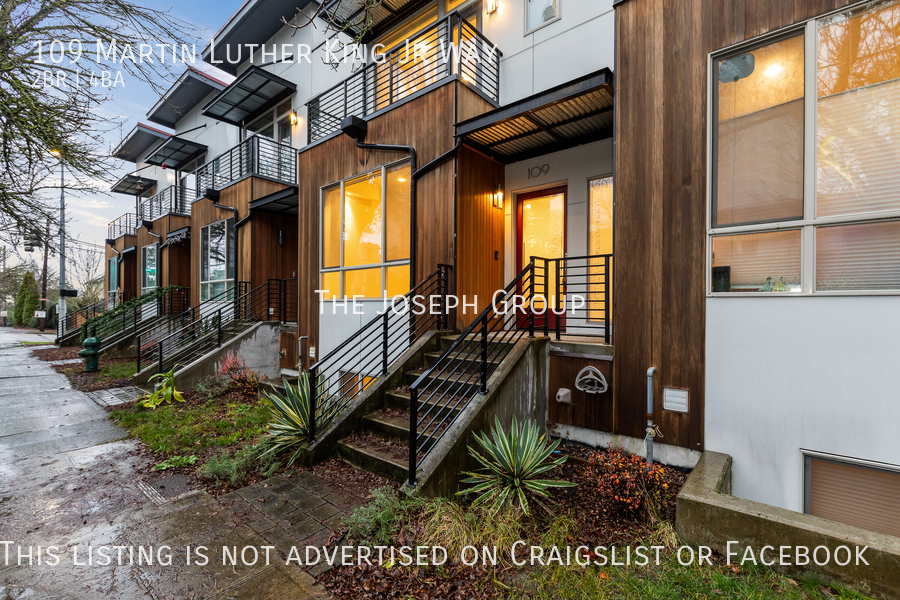 Foto principal - Modern 2 bed/3.5 bath Seattle townhome