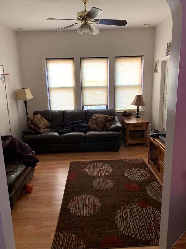 Foto principal - 3248 N Clark St