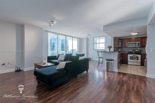 Building Photo - 1250 S Miami Ave
