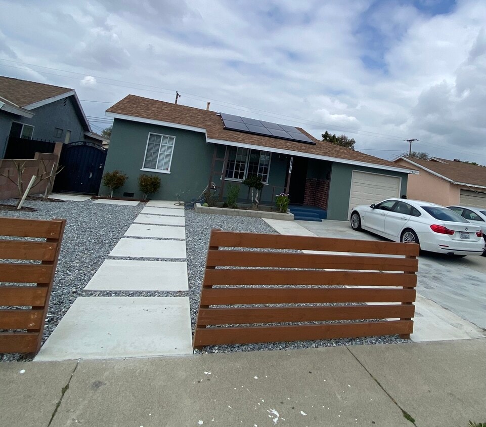 11917 Centralia St, Lakewood, CA 90715 House Rental in Lakewood, CA