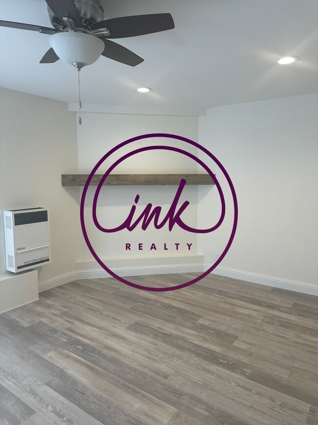 Building Photo - Updated Duplex in Stateline Tahoe