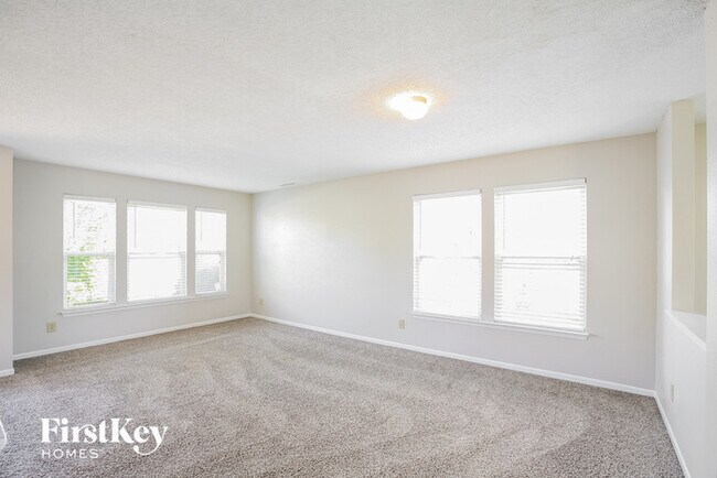 Foto del edificio - 10305 Kings Gap Way