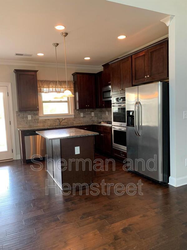 Foto del edificio - 5608 Sunbury Loop
