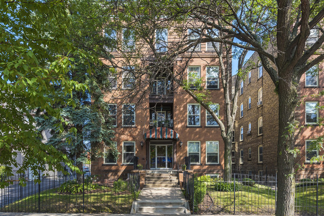 Charming turn of century building. - 2417 Emerson Ave S