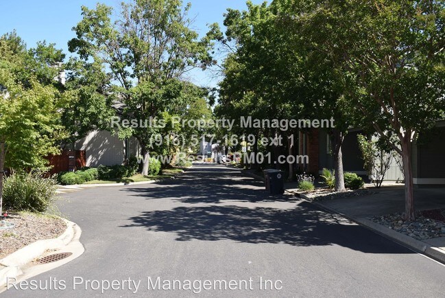 Building Photo - 2 br, 2.5 bath House - 9567 S Coast Ln