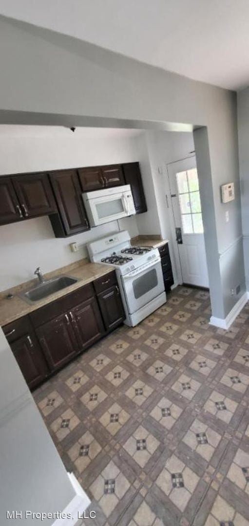Building Photo - 2 br, 1.5 bath House - 336 Kane Street