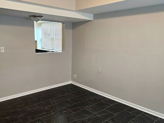 Building Photo - 3014 S Harlem Ave