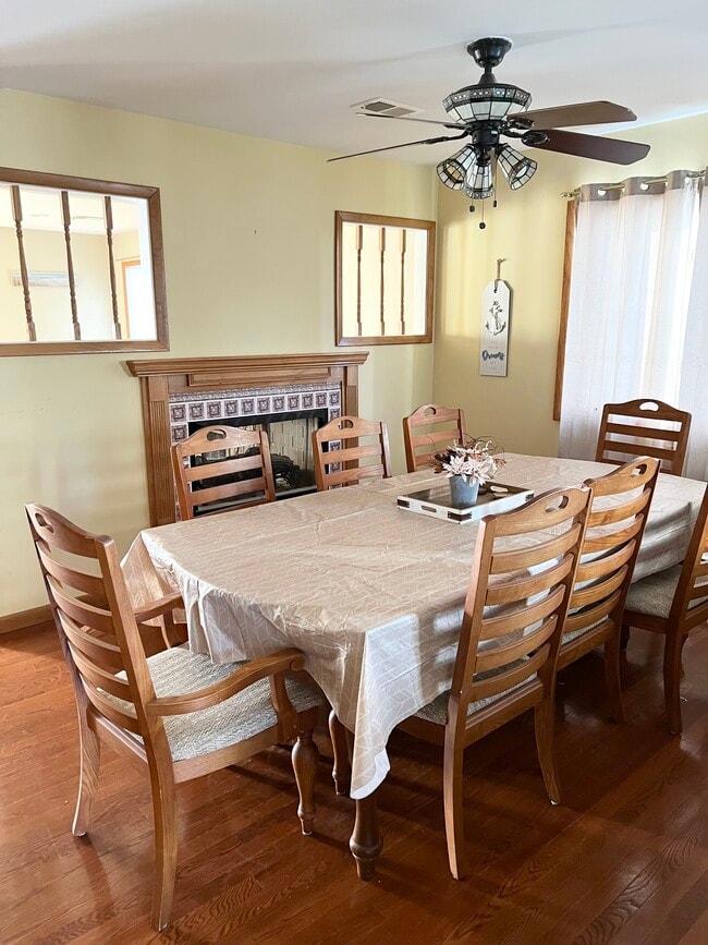 Building Photo - 106 Trinidad Ave