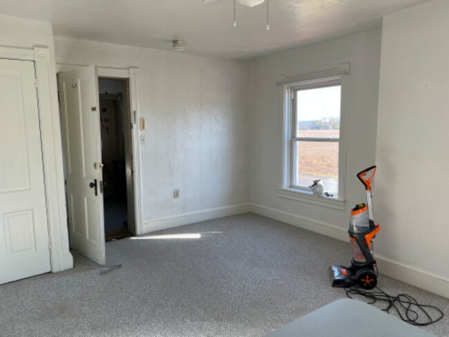 Foto del edificio - 1585 Gardners Ln