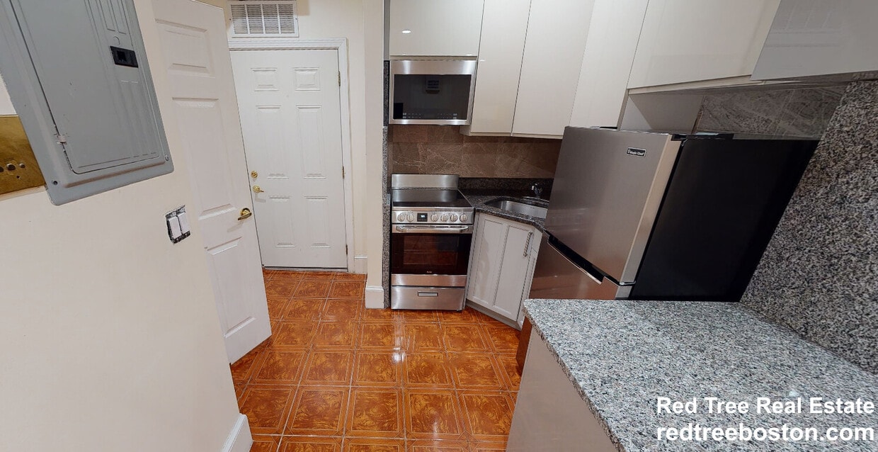 Foto principal - 69 Babcock St