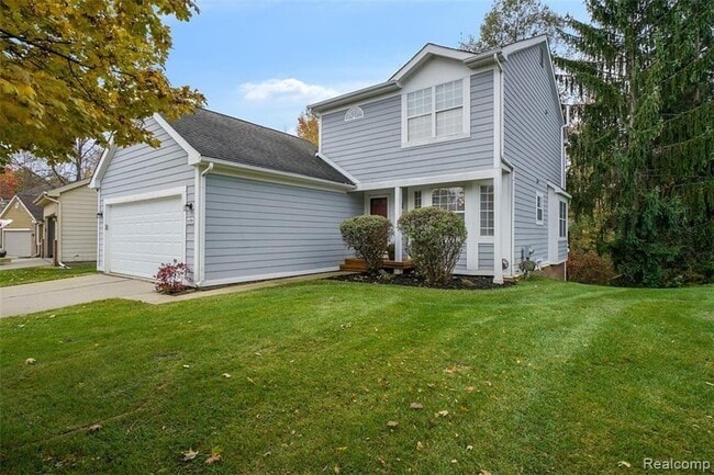 Building Photo - 41306 Cornell Dr
