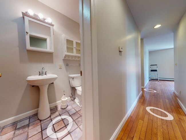 Foto del edificio - 346 Allston St