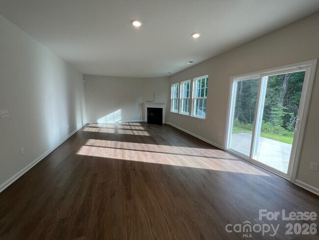 Foto del edificio - 194 Tackle Box Dr