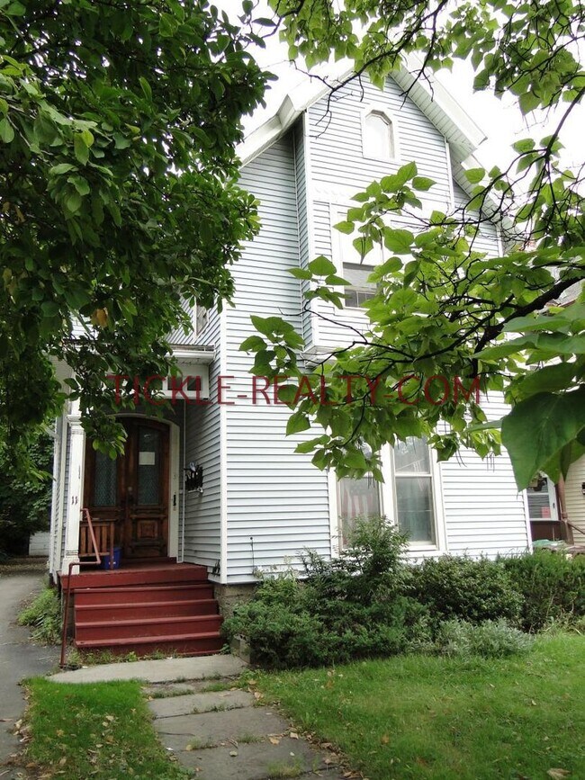 Foto del edificio - 11 Lafayette Pl