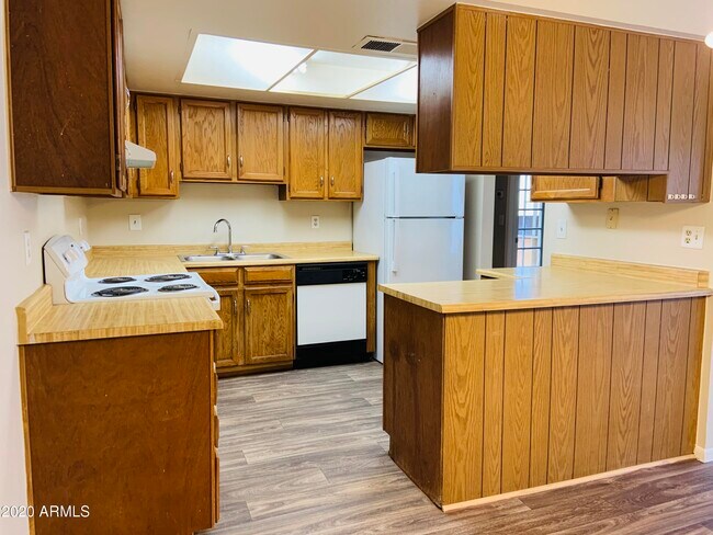 Foto del edificio - 13212 N 51st Ln