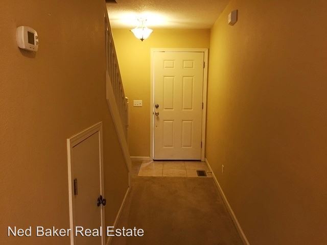 Foto del edificio - 125-135-135 SW Hendricks St