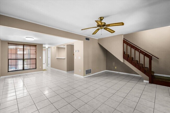 Foto del edificio - 5864 SW 8th Pl