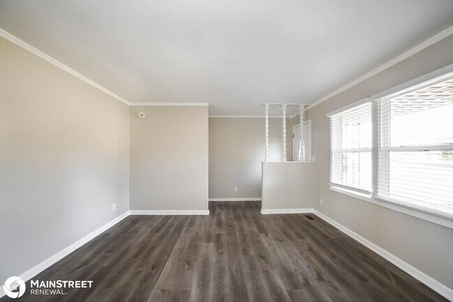 Building Photo - 4123 RIDGEWAY DR, INDIANAPOLIS, IN 46221