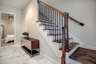 Building Photo - 2926 Alice St