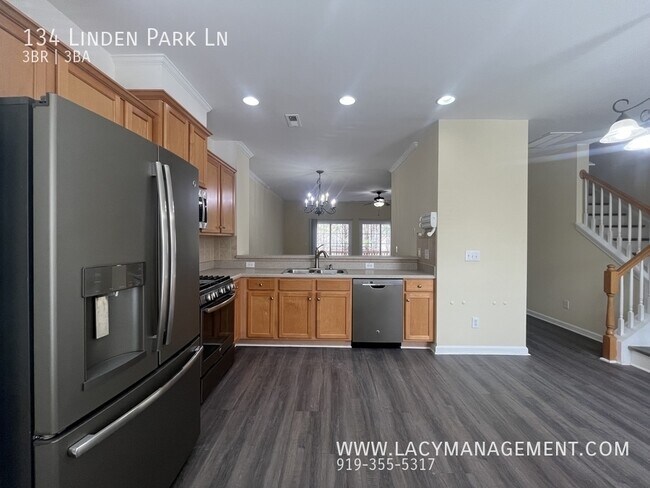 Building Photo - 134 Linden Park Ln