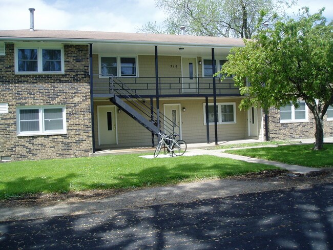 Vista a la calle - 316 Cedar St