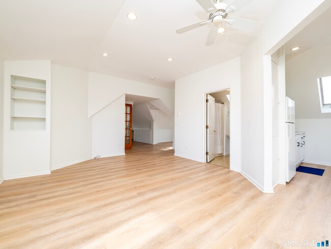 Building Photo - 38 Gregory Blvd