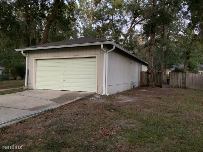 Foto del edificio - 3 br, 2 bath House - 326 Skate Dr