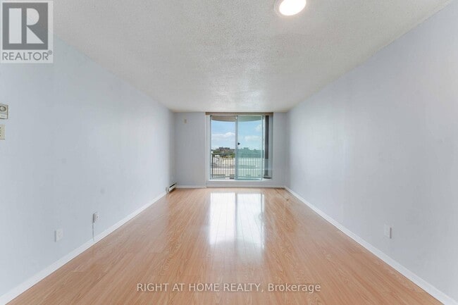 Building Photo - 1440 Heron Rd