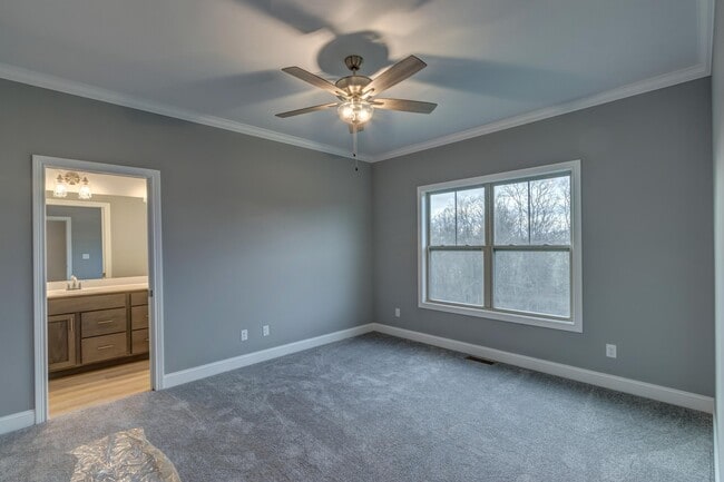 Foto del edificio - 130 Locust Fork Rd