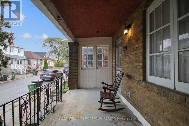 Photo du bâtiment - 53 Nickle St