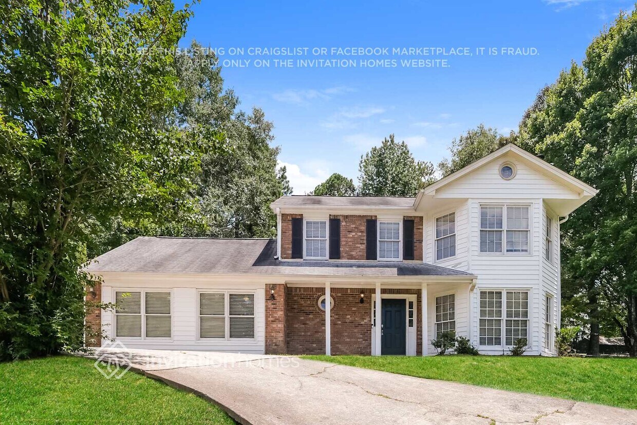 Foto principal - 4896 High Forest Dr