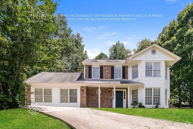 Building Photo - 4896 High Forest Dr