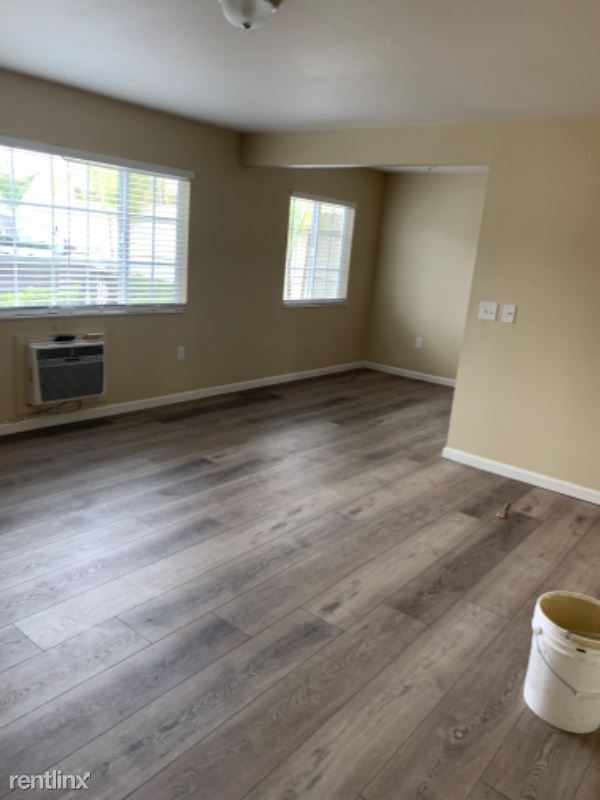 Foto del edificio - 2 br, 1 bath Apartment - 940 O St unit 2