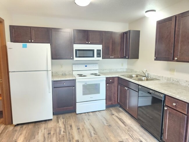 Interior Photo - 5401 W.56TH (PC3)