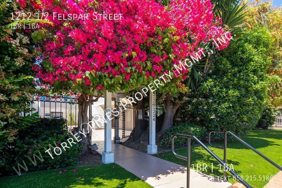 Primary Photo - 1212 1/2 Felspar Street-