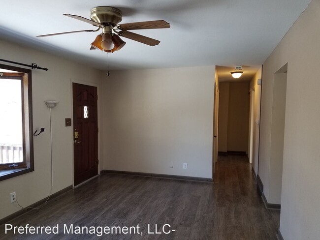 Foto del edificio - 4 br, 2 bath House - 1005 Kingham Drive