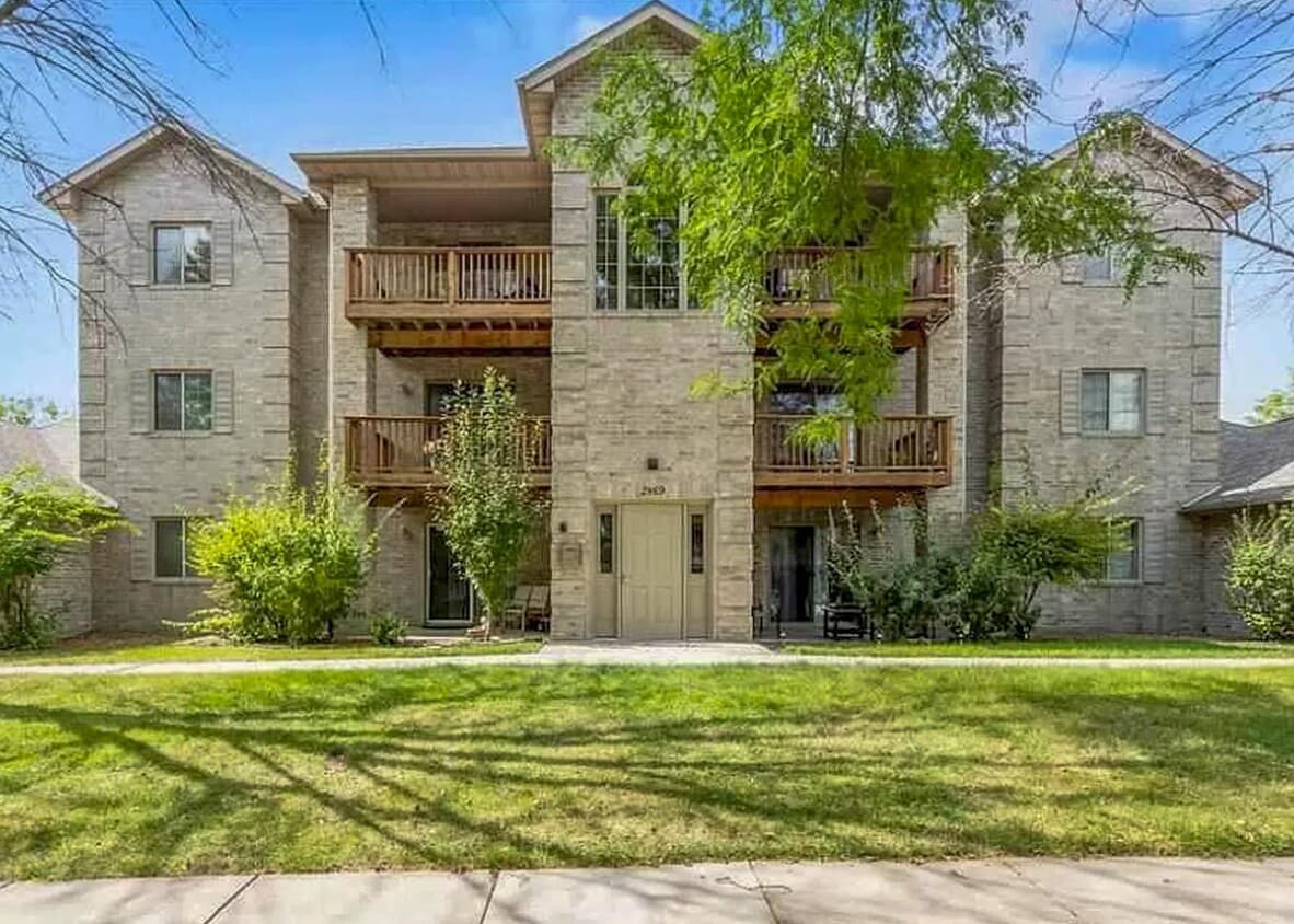 2869 Coral Ct Unit 302, Coralville, IA 52241 Room for Rent in Coralville, IA