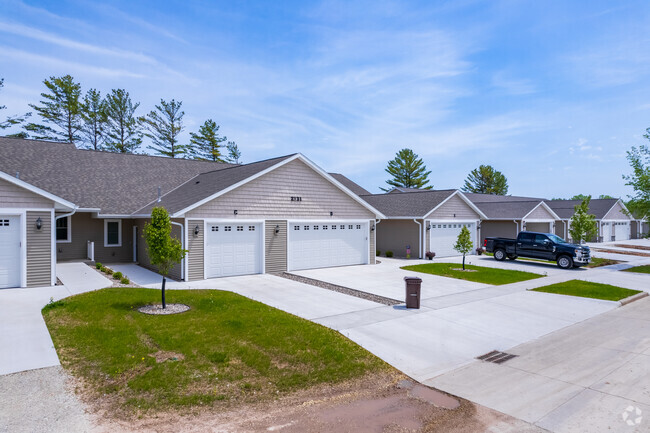 Building Photo - Zimmer Dr Townhomes